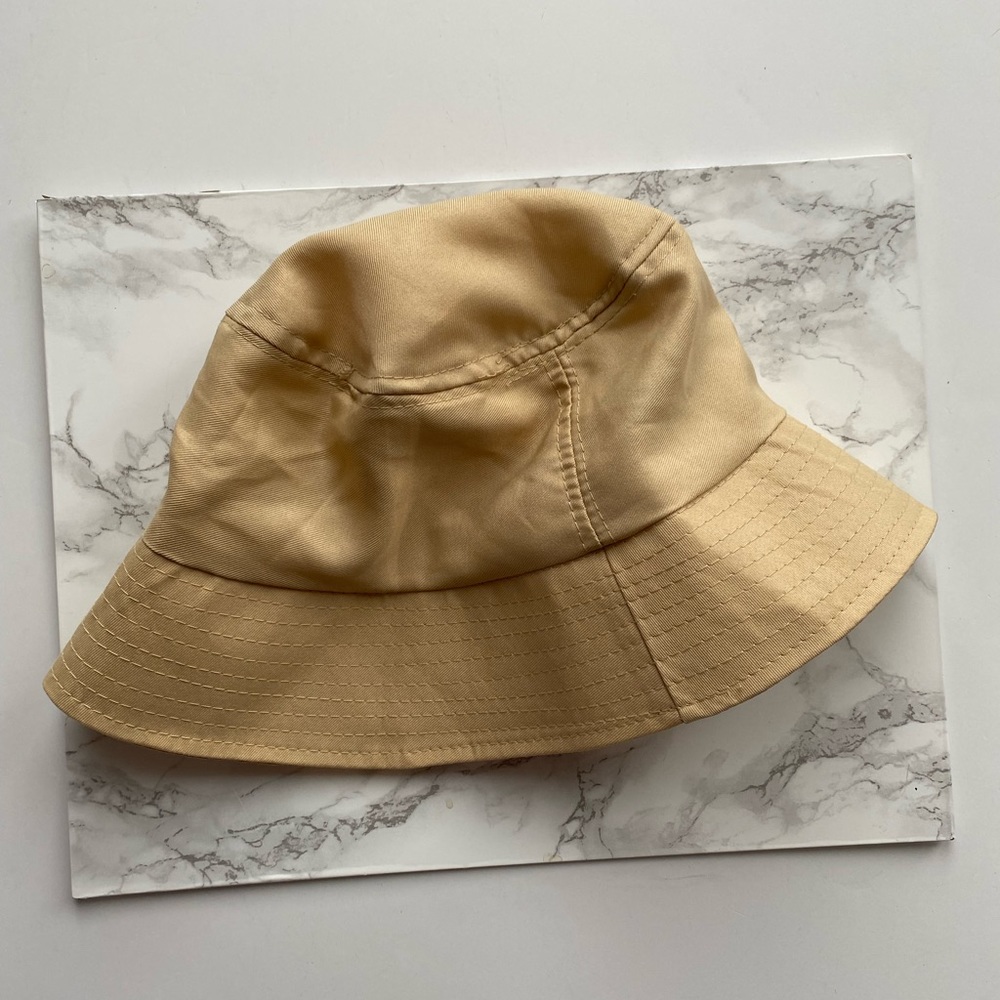 Tropic Sun Bucket Hat .One size NWT